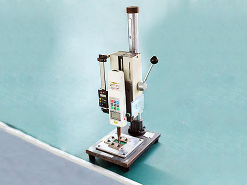 天线端子拔插力测试机